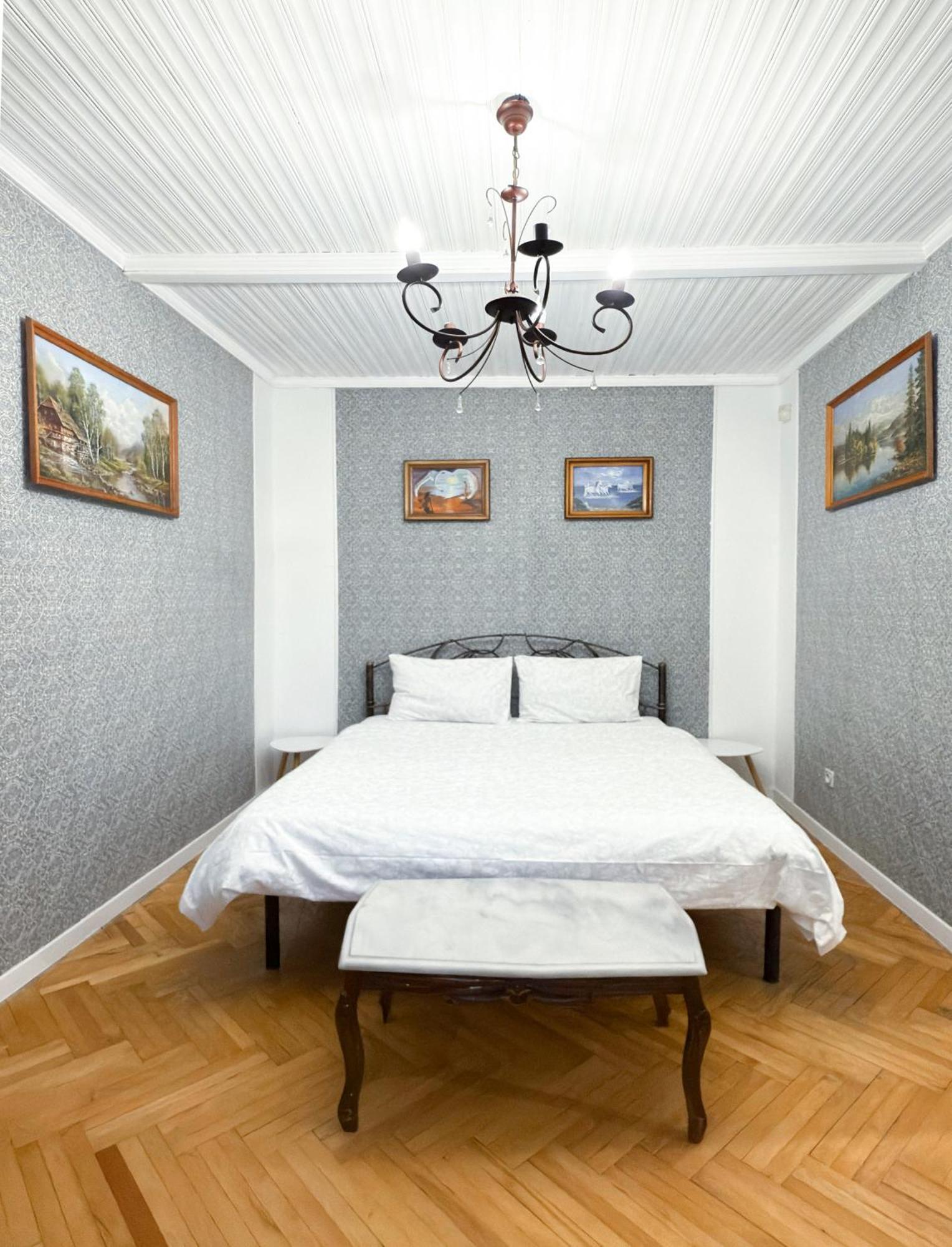Teodora Square Apartments Площа Святого Теодора Lviv Exteriör bild