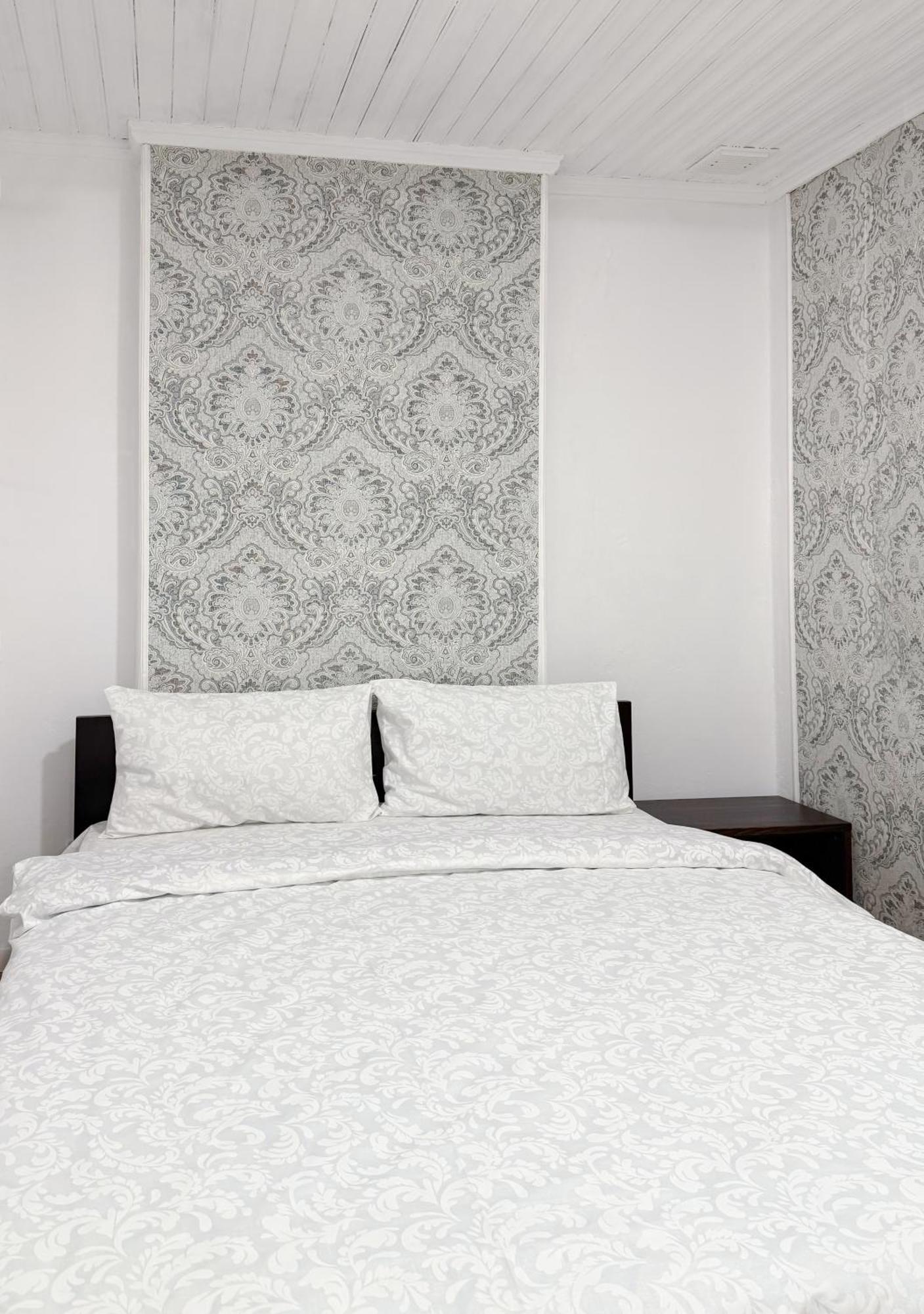 Teodora Square Apartments Площа Святого Теодора Lviv Exteriör bild
